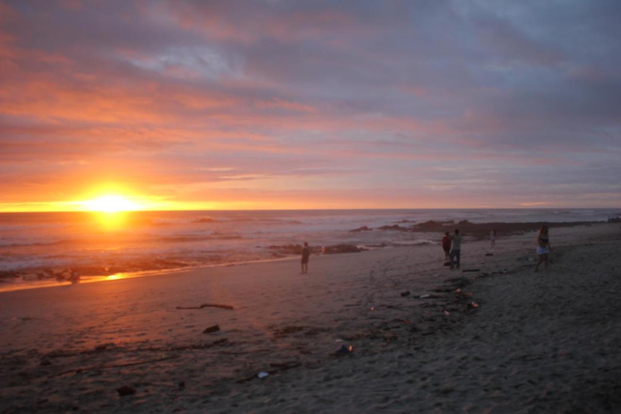 Playa Santa Teresa  Peace Lofts And Apartments מראה חיצוני תמונה